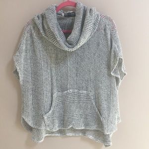 Anthropologie slouchy short sleeved hooded sweater